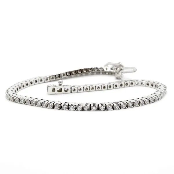 14 Karat White Gold Diamond Tennis Bracelet (3 points each)