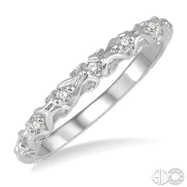 1/20 Ctw Round Cut Diamond Wedding Band in 14K White Gold Becker's Jewelers Burlington, IA