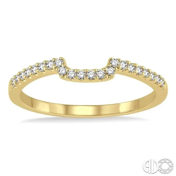 1/6 Ctw Round Cut Diamond Wedding Band in 14K Yellow Gold Image 2 Becker's Jewelers Burlington, IA