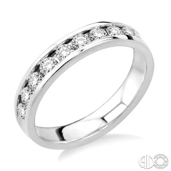 3/4 Ctw Round Cut Diamond Wedding Band in 14K White Gold Becker's Jewelers Burlington, IA
