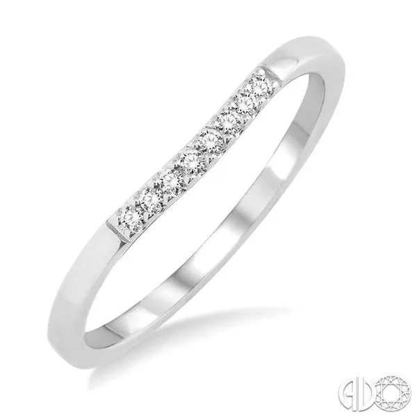 1/20 Ctw Round Cut Diamond Wedding Band in 14K White Gold Becker's Jewelers Burlington, IA