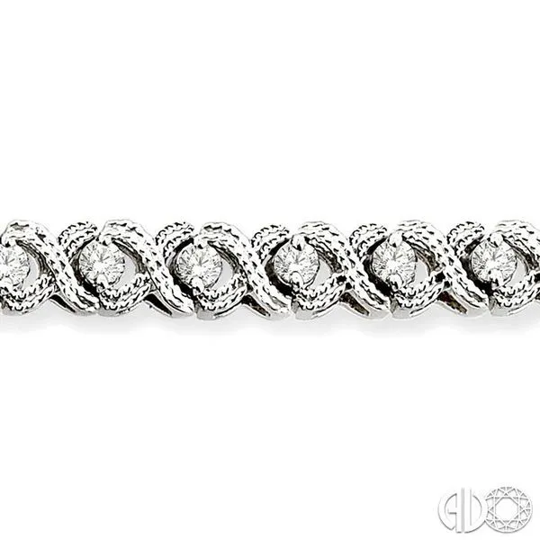 1 Ctw Round Cut Diamond 'X' & 'O' Link Tennis Bracelet in 10K White Gold Image 3 Becker's Jewelers Burlington, IA