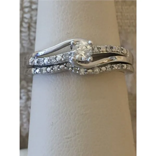 Engagement Ring Allen's Fine Jewelry, Inc. Grenada, MS