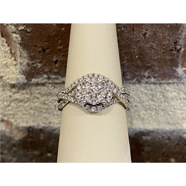 Engagement Ring Allen's Fine Jewelry, Inc. Grenada, MS