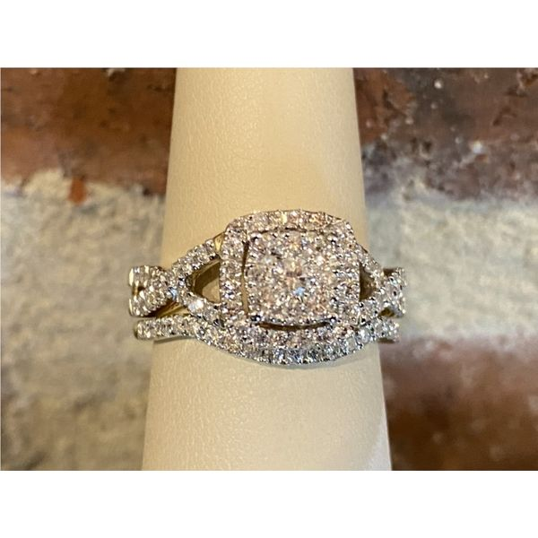 Engagement Ring Allen's Fine Jewelry, Inc. Grenada, MS