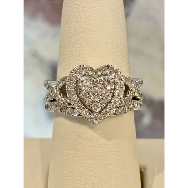 Engagement Ring Allen's Fine Jewelry, Inc. Grenada, MS