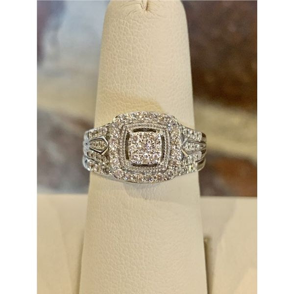 Engagement Ring Allen's Fine Jewelry, Inc. Grenada, MS