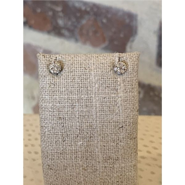 Earrings Allen's Fine Jewelry, Inc. Grenada, MS