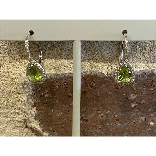 Earrings Allen's Fine Jewelry, Inc. Grenada, MS