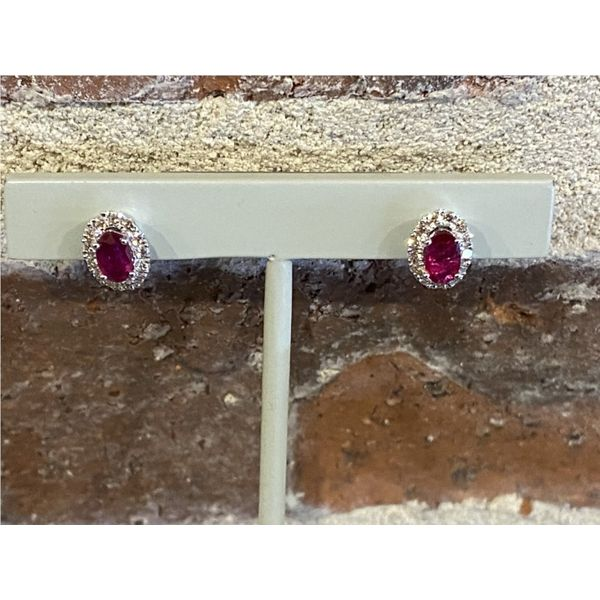 Earrings Allen's Fine Jewelry, Inc. Grenada, MS