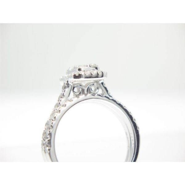Diamond Engagement Ring Image 3 Arezzo Jewelers Elmwood Park, IL