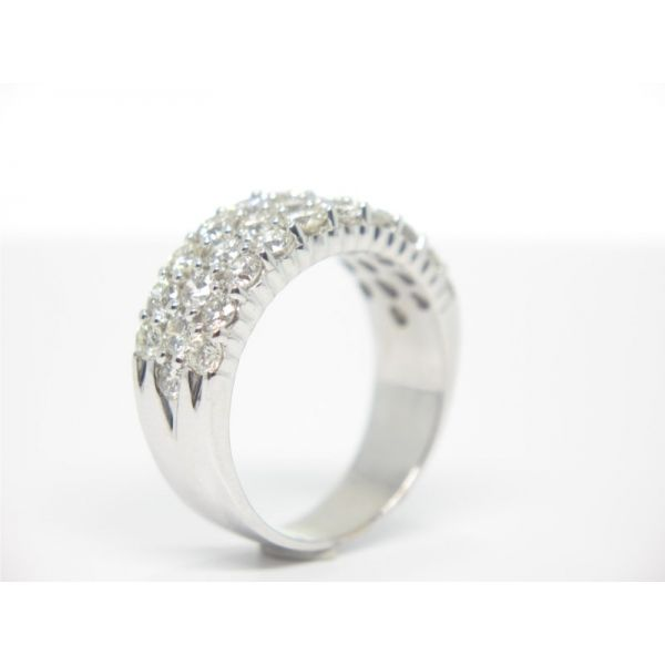 Diamond Anniversary Ring Image 3 Arezzo Jewelers Elmwood Park, IL