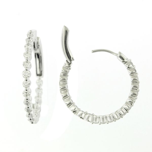 14K White Gold Diamond Hoop Earrings Image 2 Arezzo Jewelers Elmwood Park, IL