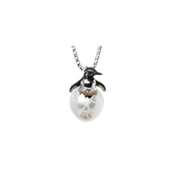 Hand Carved 10.5mm Freshwater Pearl Egg w/  Sterling Silver Penguin, Rhodium Sterling Silver Round Box Chain 18