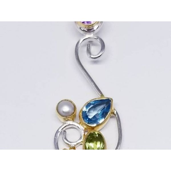 Sterling Silver  & 22KY Vermeil Pendant w/Amethyst, Pearl, Swiss blue topaz, and Peridot, Box Chain 18