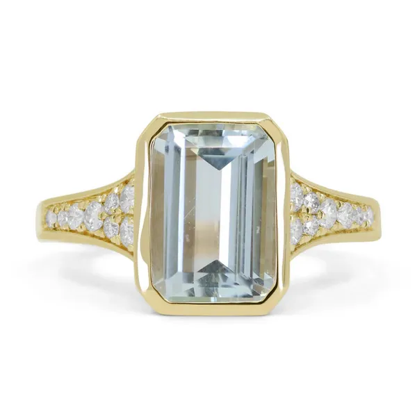 Aquamarine Ring Baxter's Fine Jewelry Warwick, RI