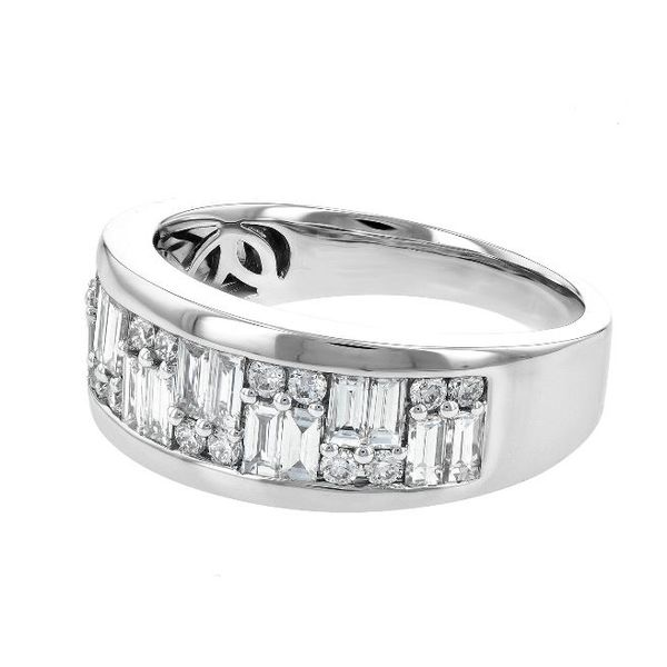 14 Karat White Gold Diamond Ring Image 2 Bluestone Jewelry Tahoe City, CA