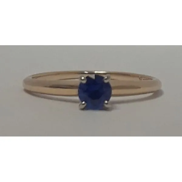 14K Yellow Gold Sapphire Solitaire Ring Chipper's Jewelry Bonney Lake, WA