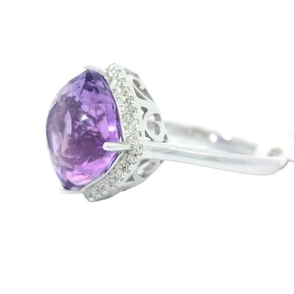14K White Gold Amethyst Ring Image 3 Chipper's Jewelry Bonney Lake, WA