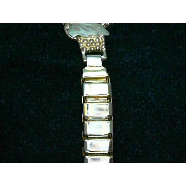 Q&Q Quartz Water Resist Watch Image 4 Chipper's Jewelry Bonney Lake, WA