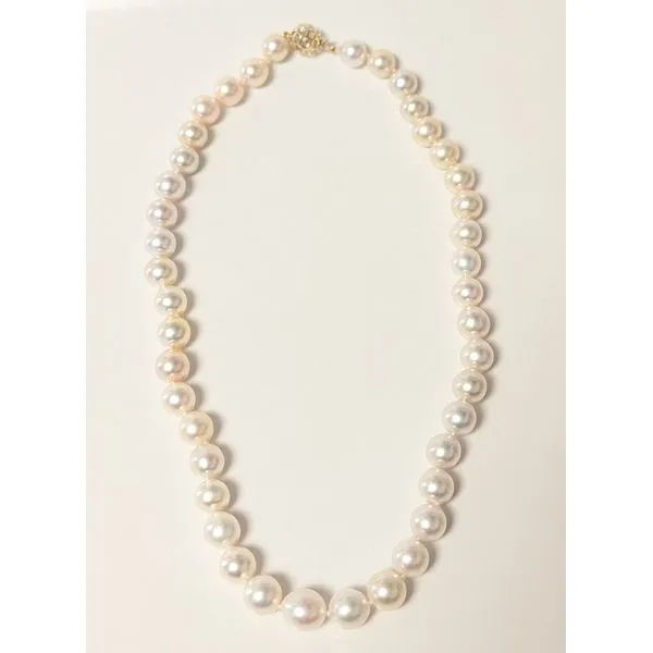 14K YG Graduated 11 - 9mm Japanese Akoya Pearl Strand Skaneateles Jewelry Skaneateles, NY