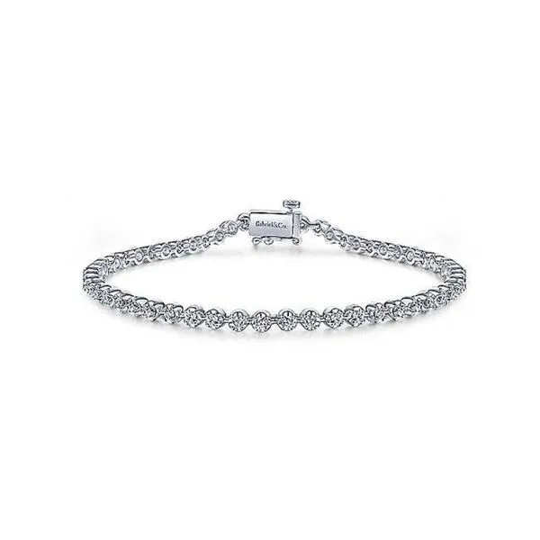 Diamond Bracelet Confer’s Jewelers Bellefonte, PA