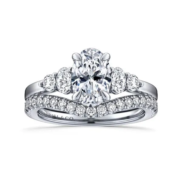 Ring Diamonds by Johar Mission Viejo, CA