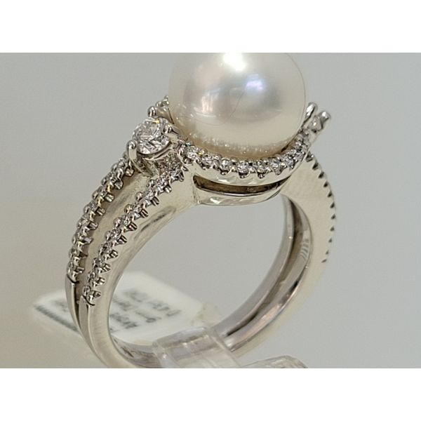Pearl Ring Dolabany Jewelers Westwood, MA