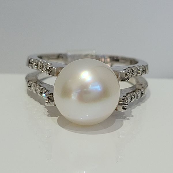 Pearl Ring Image 2 Dolabany Jewelers Westwood, MA
