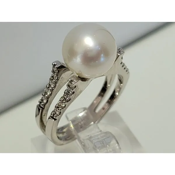 Pearl Ring Dolabany Jewelers Westwood, MA