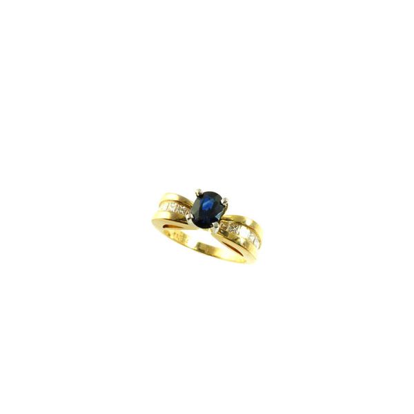 Sapphire Ring Image 2 Georgetown Jewelers Wood Dale, IL