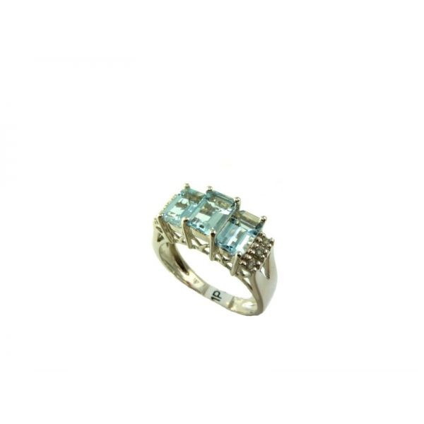 Aquamarine Ring Georgetown Jewelers Wood Dale, IL