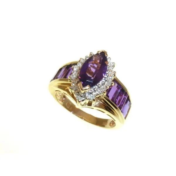 Colored Gemstone Ring Georgetown Jewelers Wood Dale, IL