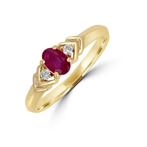 Ruby Ring Georgetown Jewelers Wood Dale, IL