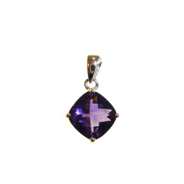 Amethyst Pendant Georgetown Jewelers Wood Dale, IL