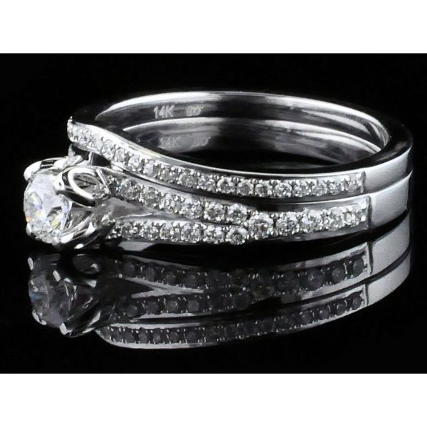 Diamond Wedding Set Image 2 Geralds Jewelry Oak Harbor, WA