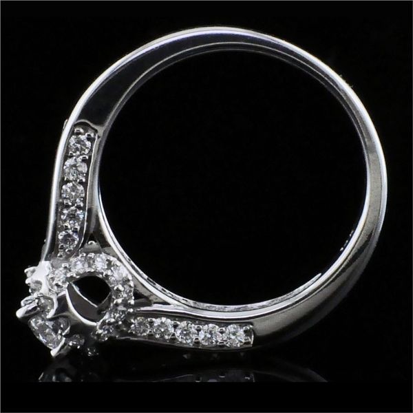 Halo Style Diamond Engagement Ring Image 3 Geralds Jewelry Oak Harbor, WA