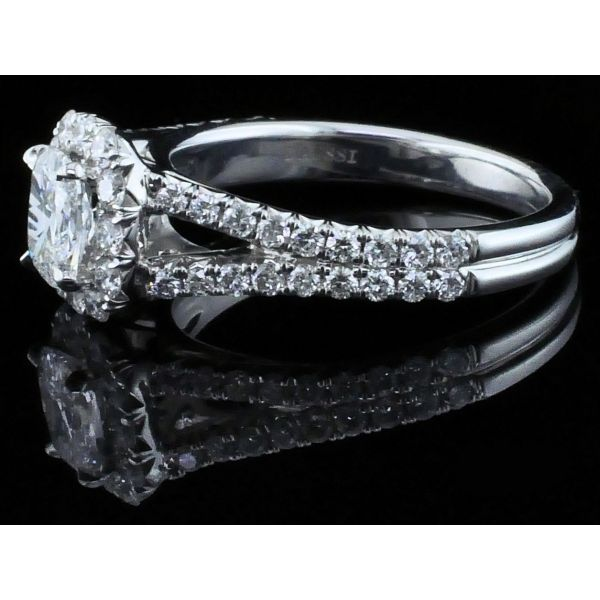 Henry Daussi Diamond Engagement Ring Image 2 Geralds Jewelry Oak Harbor, WA