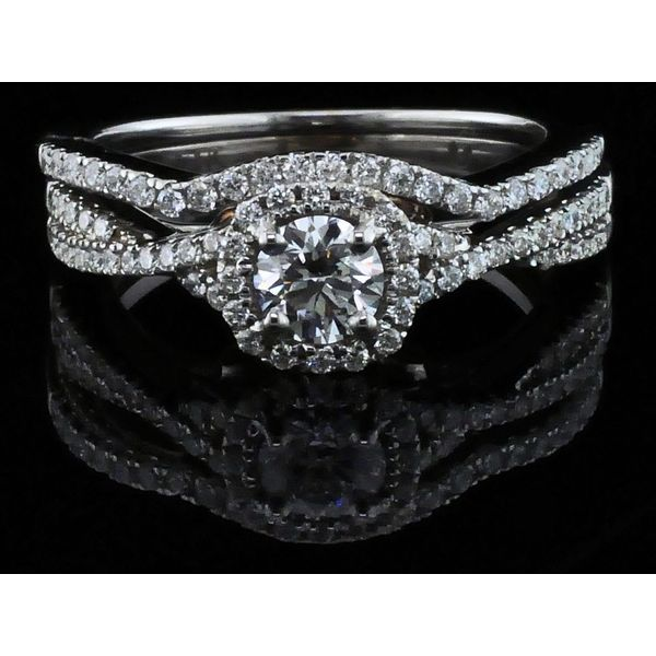 Steal Her Heart Collection Diamond Wedding Set Geralds Jewelry Oak Harbor, WA