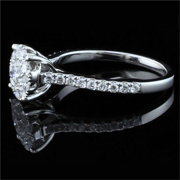 Diamond Halo Engagement Ring Image 2 Geralds Jewelry Oak Harbor, WA