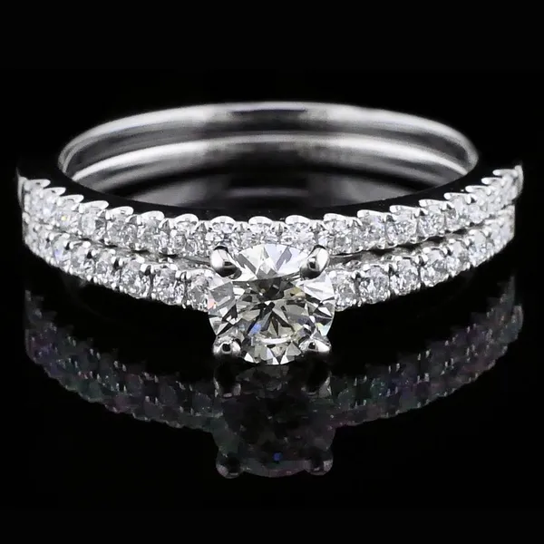 18K White Gold Diamond Wedding Set Geralds Jewelry Oak Harbor, WA