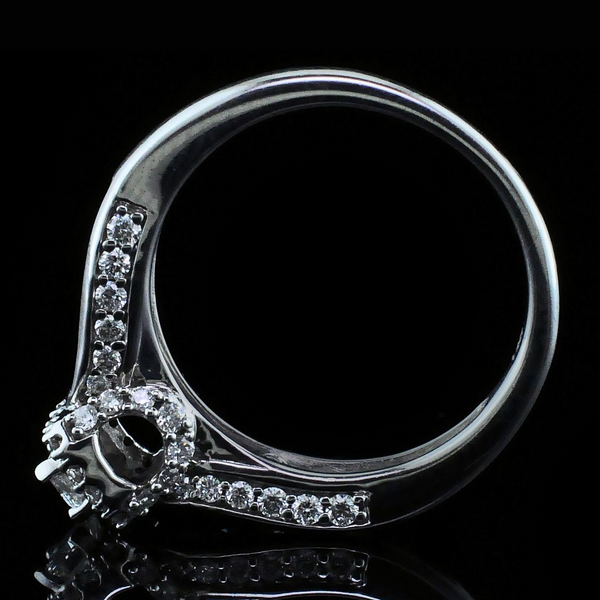 Emerald Cut Diamond Engagement Ring Image 3 Geralds Jewelry Oak Harbor, WA