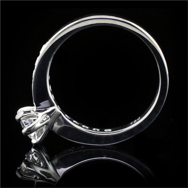 18K White Gold Diamond Engagement Ring Image 3 Geralds Jewelry Oak Harbor, WA