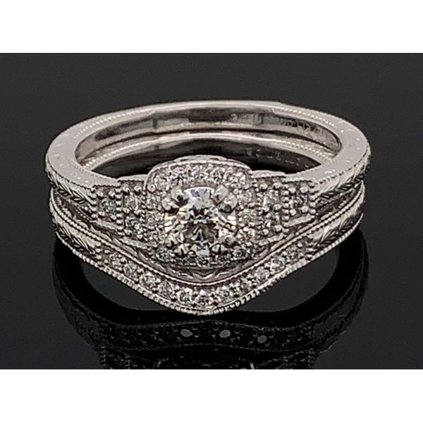 Hearts and Arrows Cut Diamond Engagement Ring Image 3 Geralds Jewelry Oak Harbor, WA