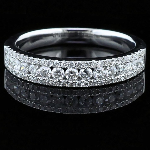 18K Diamond Wedding Band Geralds Jewelry Oak Harbor, WA