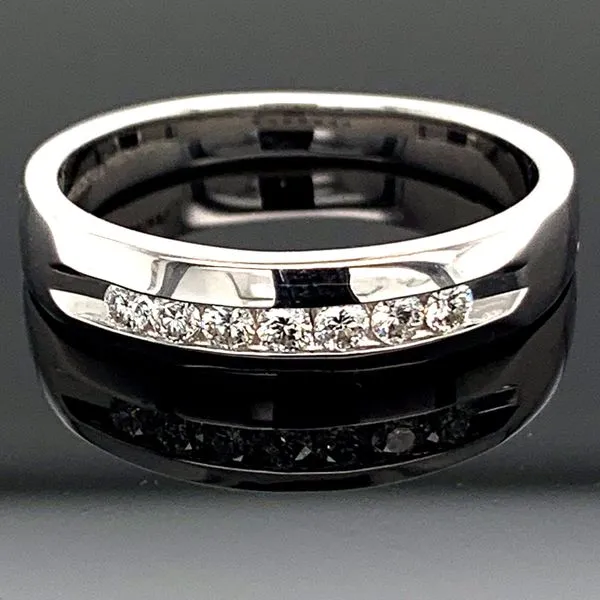 Men's Diamond Wedding Band Geralds Jewelry Oak Harbor, WA