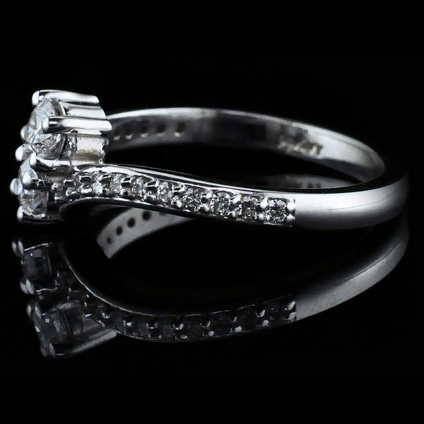Ladies 2-Stone Diamond Fashion Ring Image 2 Geralds Jewelry Oak Harbor, WA