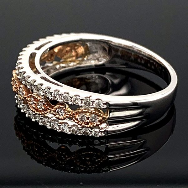 Ladies White and Rose Gold Diamond Fashion Ring Image 2 Geralds Jewelry Oak Harbor, WA