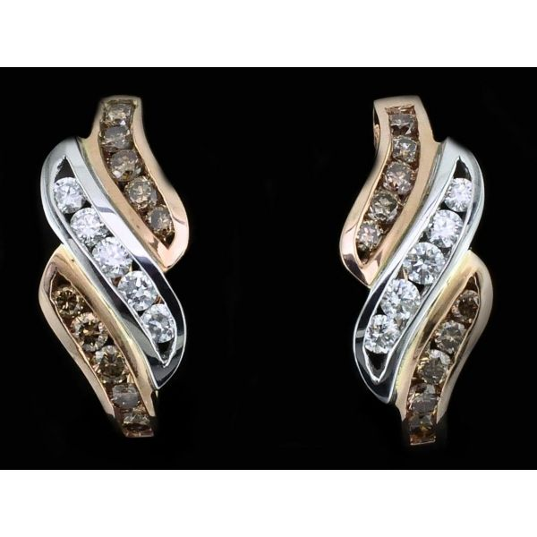 DeLeo Colored Diamond Earrings Geralds Jewelry Oak Harbor, WA