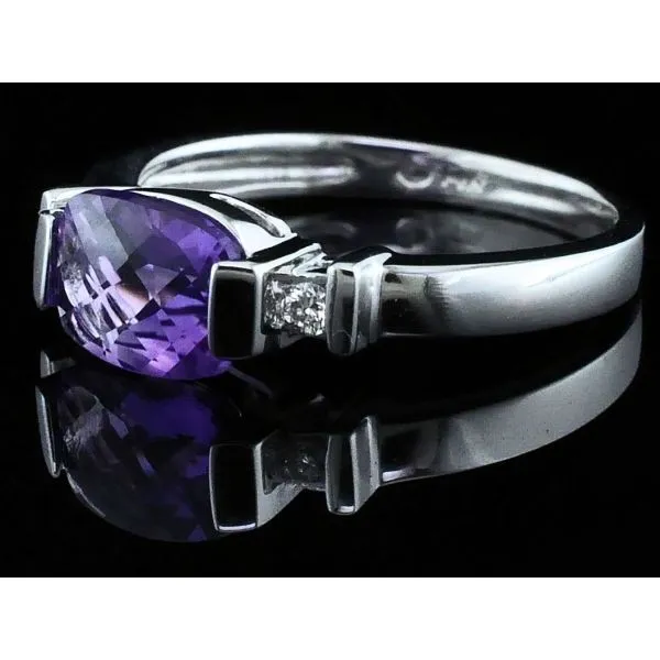 Ladies Amethyst and Diamond Fashion Ring Image 2 Geralds Jewelry Oak Harbor, WA